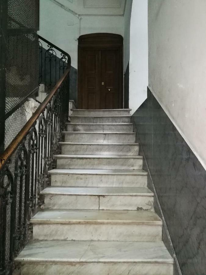 Casa Di Gio - Duomo Lägenhet Neapel Exteriör bild